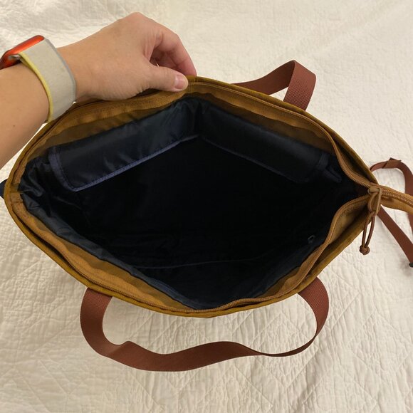 United by Blue 25L Convertible Carryall Fanny Pack Water Bottle Holder Bundle - Picture 5 of 14